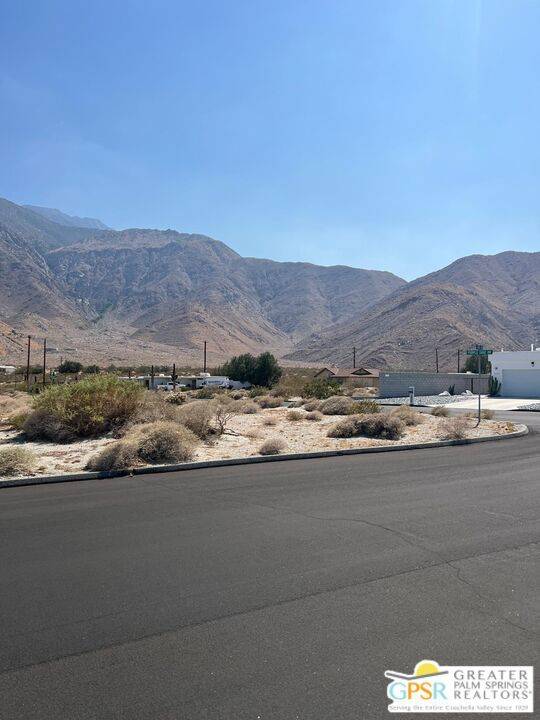 Palm Springs, CA 92262,60195 Holly DR