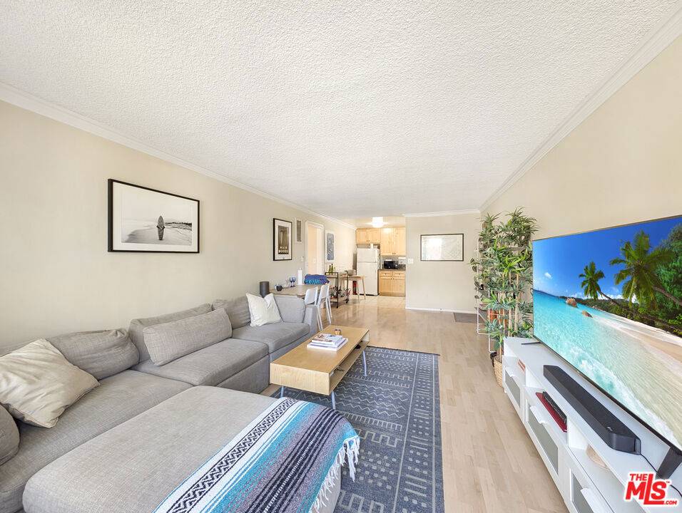 Santa Monica, CA 90405,440 Raymond AVE #1