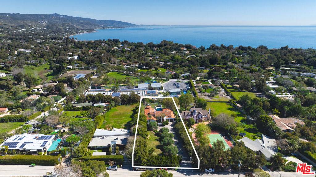 Malibu, CA 90265,6934 Grasswood AVE