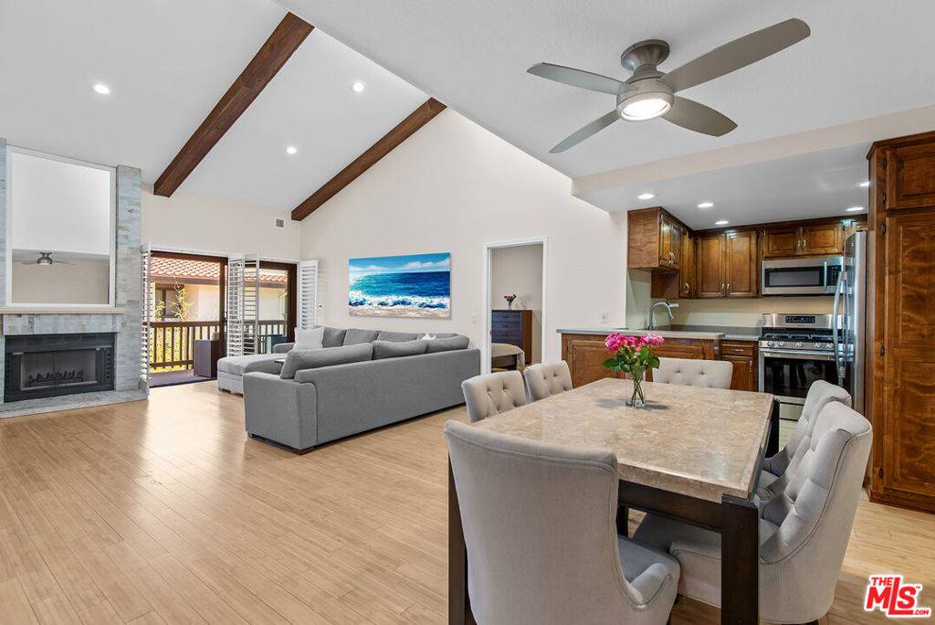 Playa Del Rey, CA 90293,8600 Tuscany AVE #423