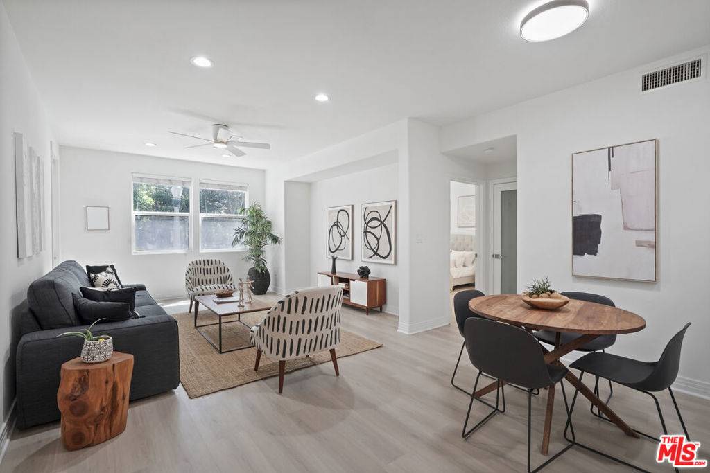 Playa Vista, CA 90094,7100 Playa Vista DR #116