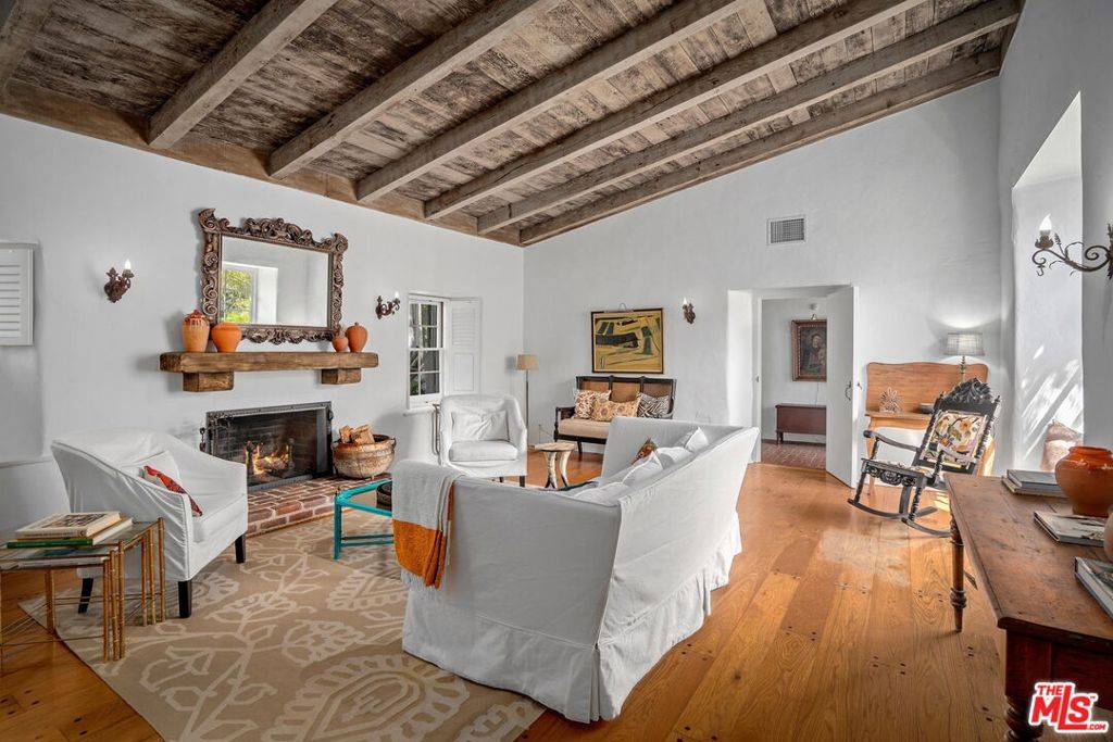 Santa Monica, CA 90402,317 23rd ST