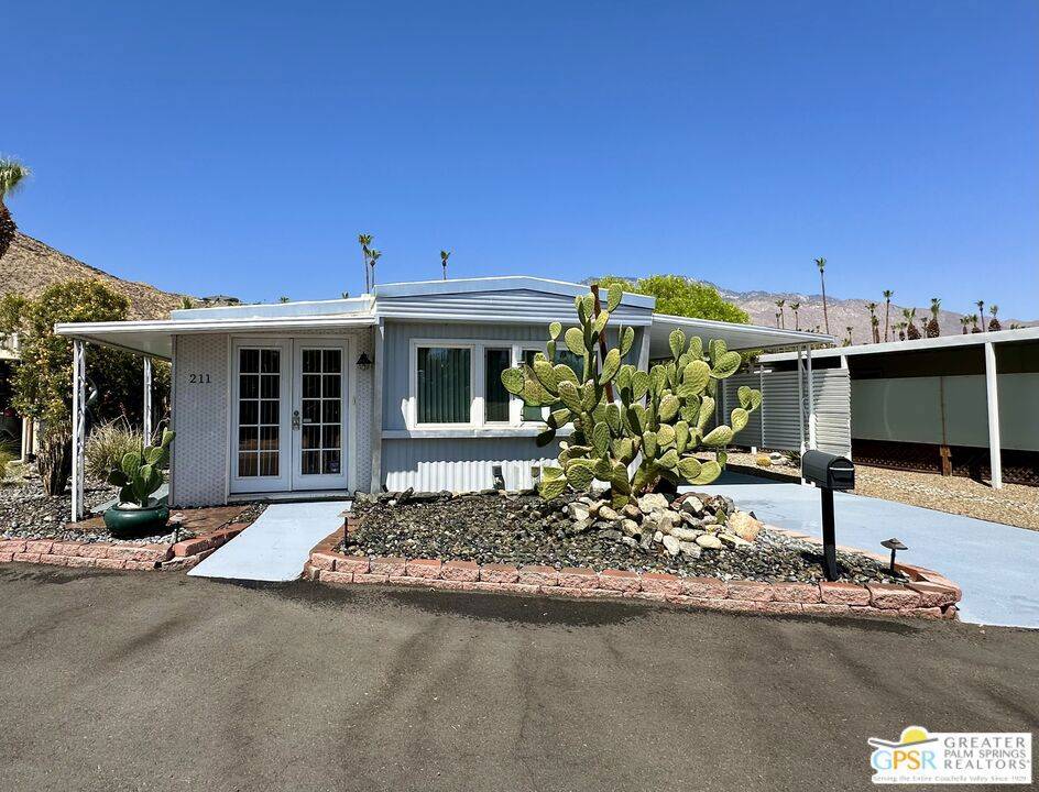 Palm Springs, CA 92264,211 Newport