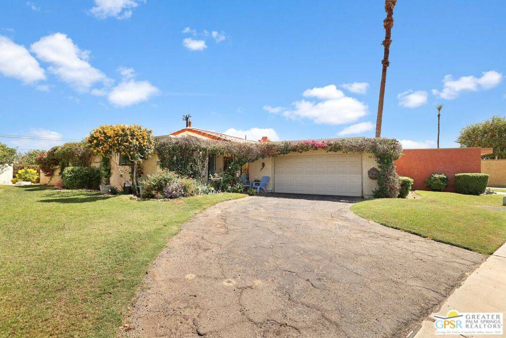 Palm Desert, CA 92260,74192 Santa Rosa CIR