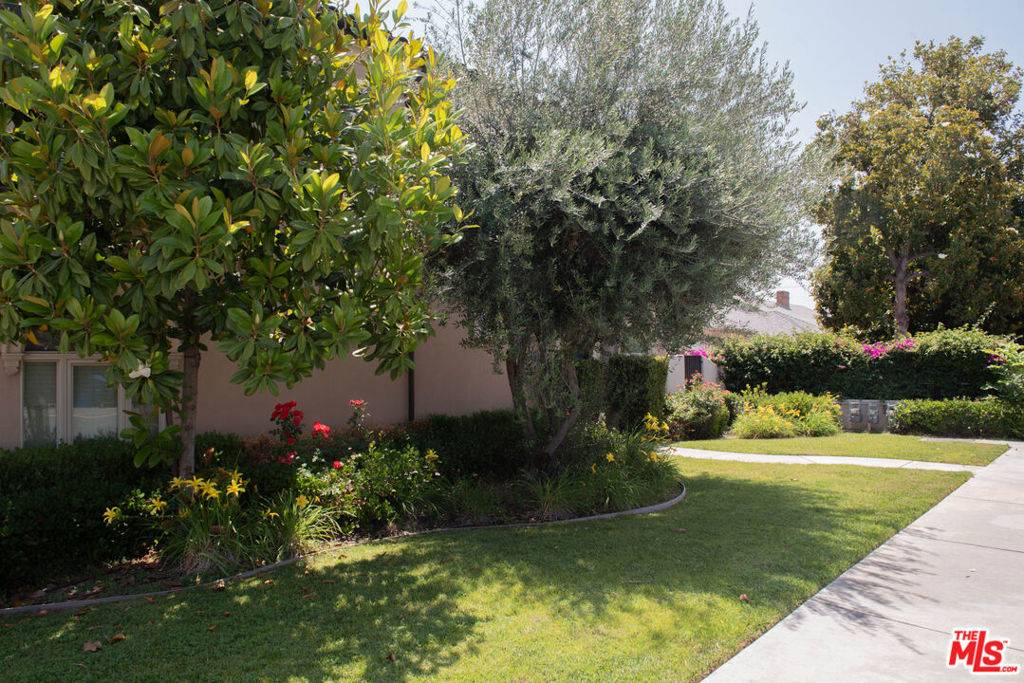 Temple City, CA 91780,6128 Temple City BLVD #A