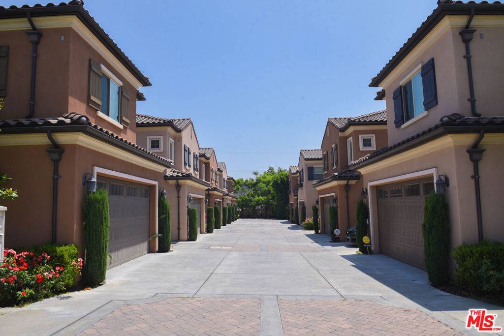 Temple City, CA 91780,6128 Temple City BLVD #A