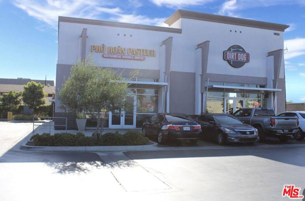 Gardena, CA 90247,1420 W Redondo Beach Blvd
