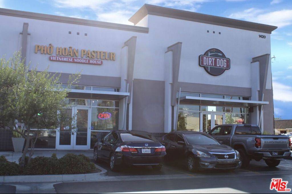 Gardena, CA 90247,1420 W Redondo Beach Blvd