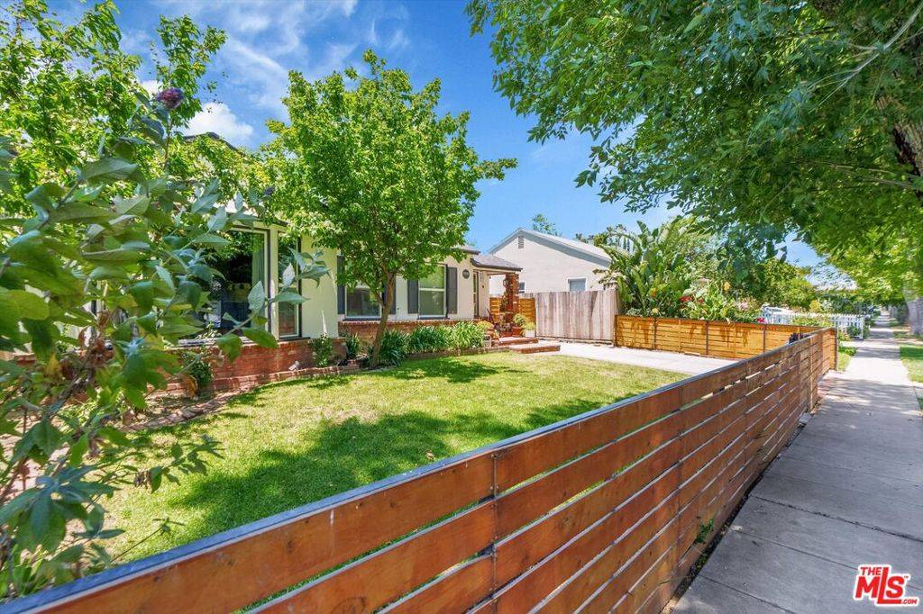 Lake Balboa, CA 91406,6531 Ruffner AVE