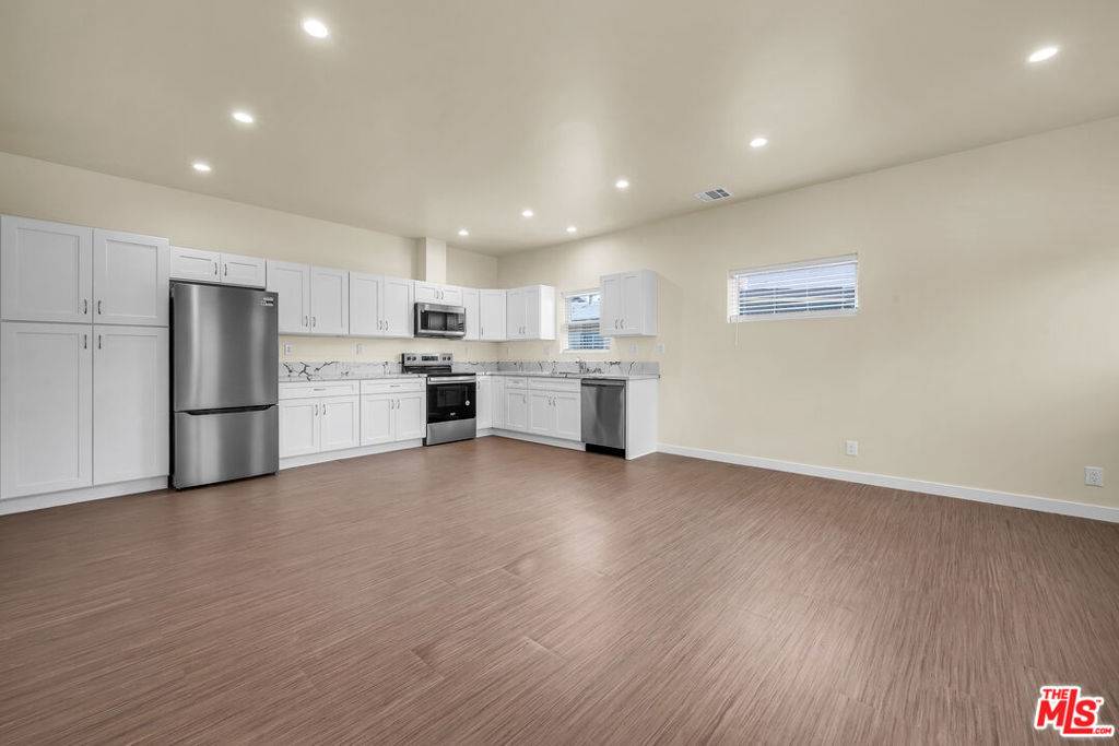 Whittier, CA 90606,6625 Duchess DR