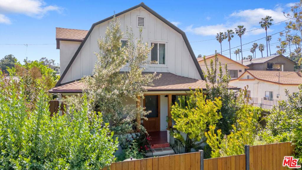 Los Angeles, CA 90042,6300 Arroyo Glen ST