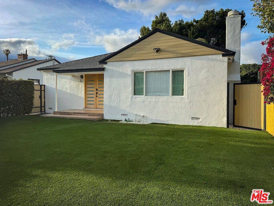 Woodland Hills, CA 91367,22539 Dolorosa ST