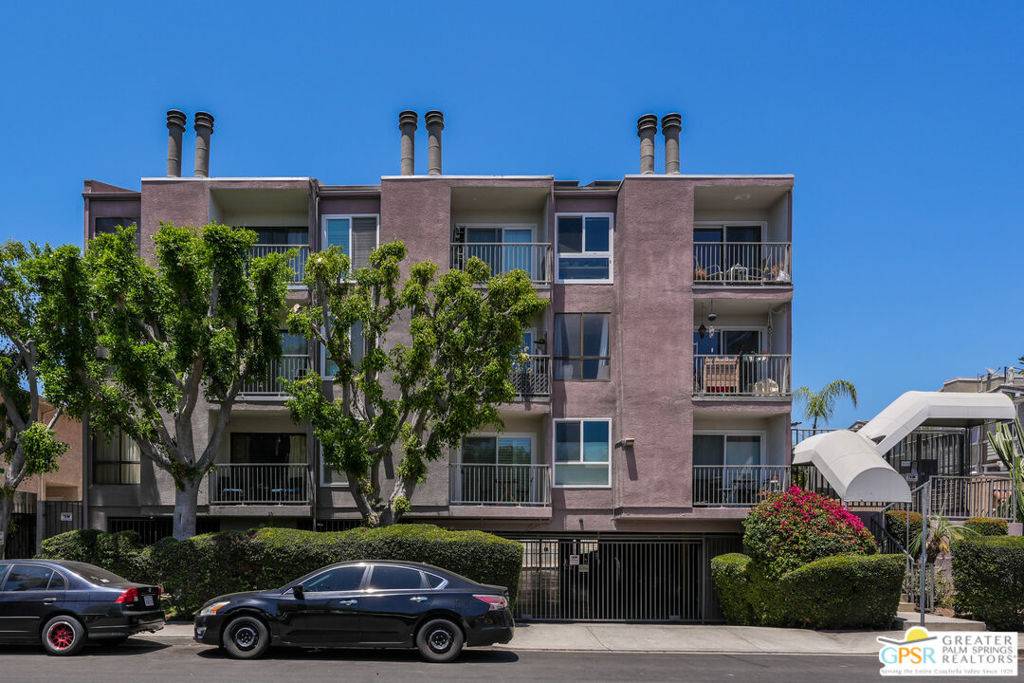 Los Angeles, CA 90038,6525 La Mirada AVE #114