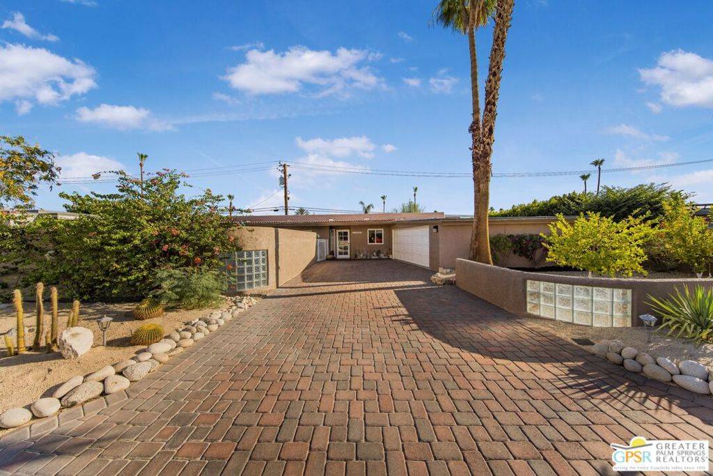 Palm Desert, CA 92260,73940 Mountain View AVE