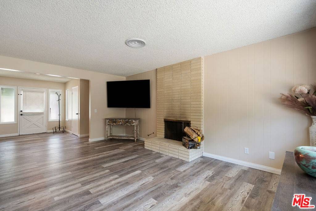 Lancaster, CA 93536,43818 Halcom AVE