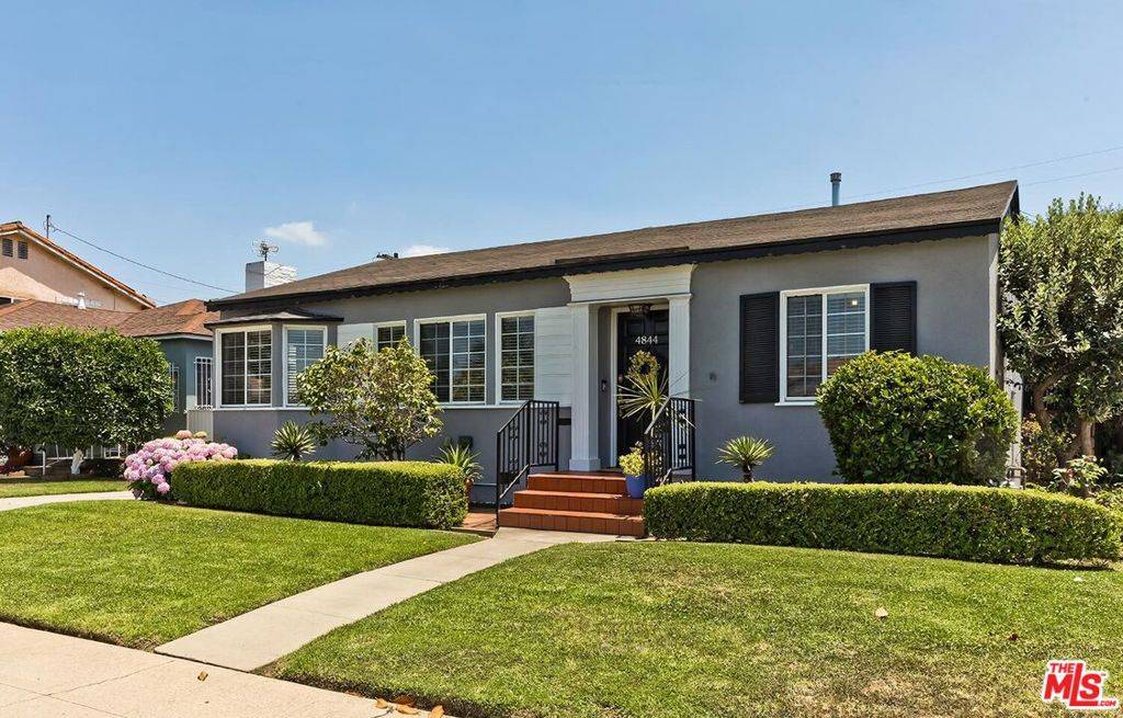 Inglewood, CA 90301,4844 W 94th ST