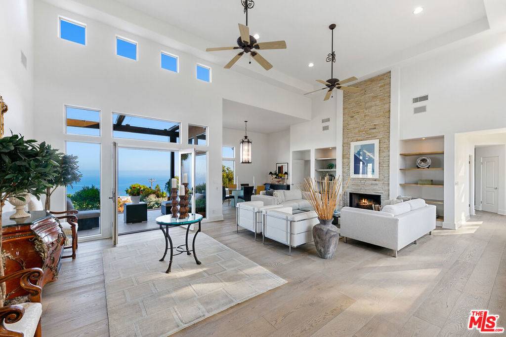 Malibu, CA 90265,3240 Sumac Ridge RD