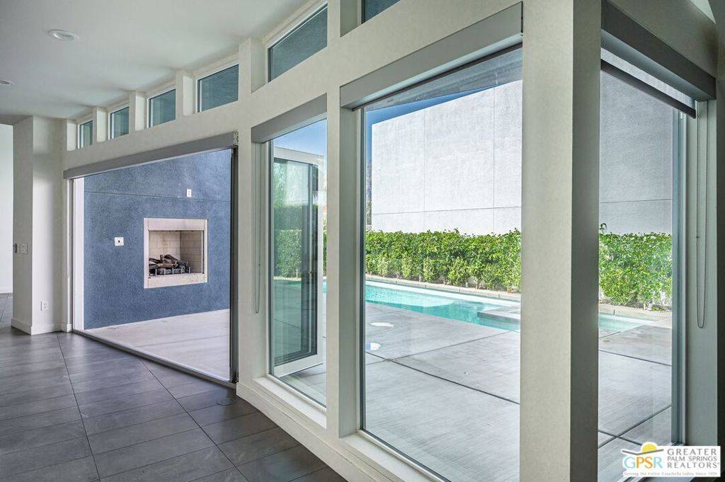 Palm Springs, CA 92262,1007 Ziel DR