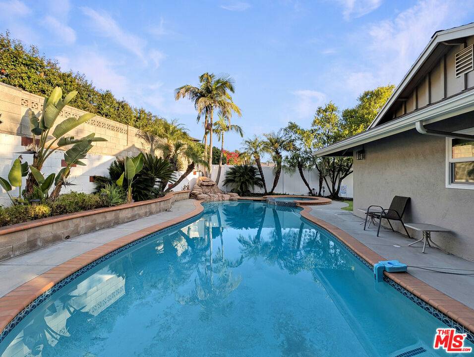 Glendale, CA 91208,3308 Sparr BLVD