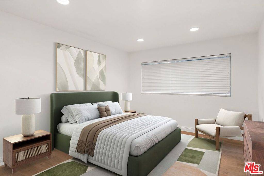West Hollywood, CA 90069,1010 Hammond ST #204