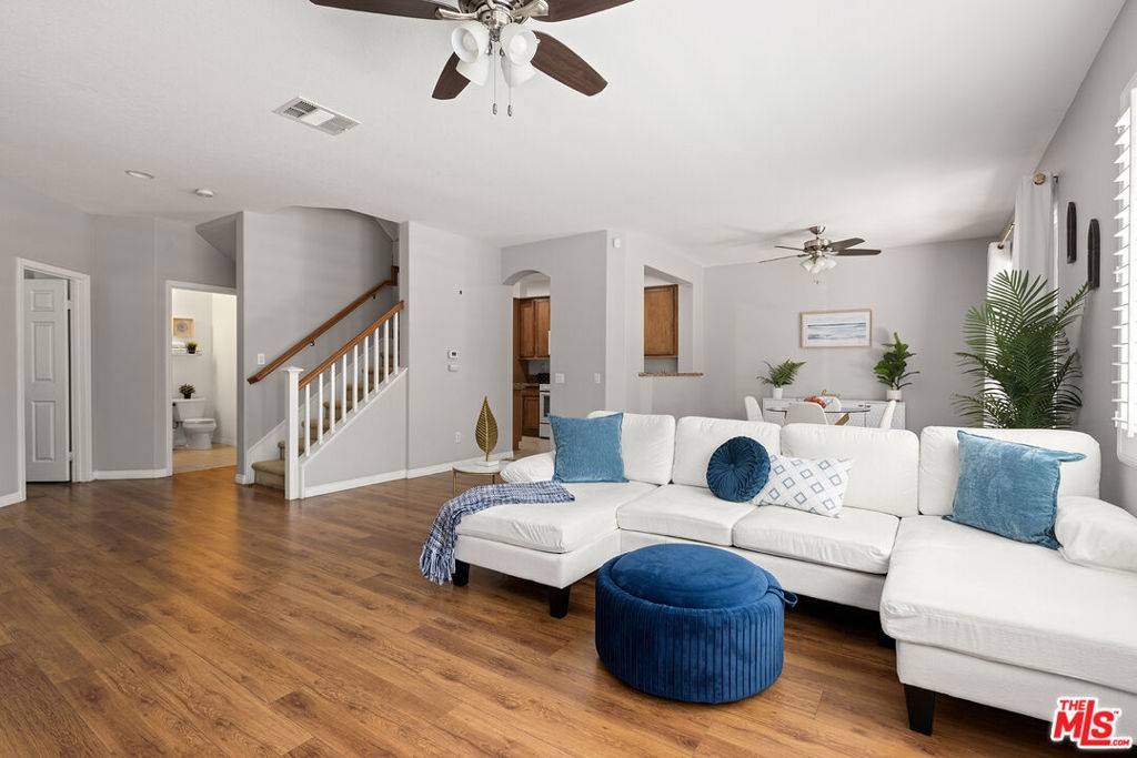 Valencia, CA 91354,23868 Toscana DR
