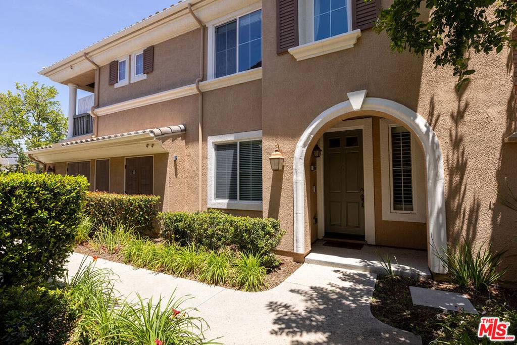 Valencia, CA 91354,23868 Toscana DR
