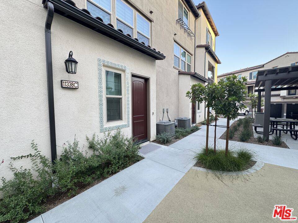 El Monte, CA 91731,11338 Valley #C