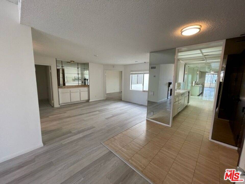 Marina Del Rey, CA 90292,311 Bora Bora WAY #3207