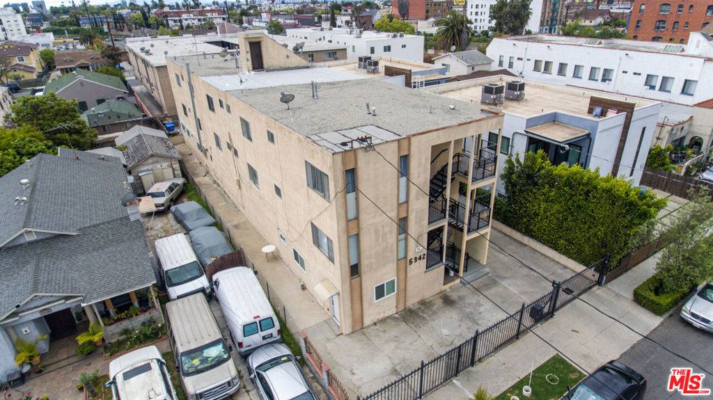 Los Angeles, CA 90029,5342 Lexington AVE