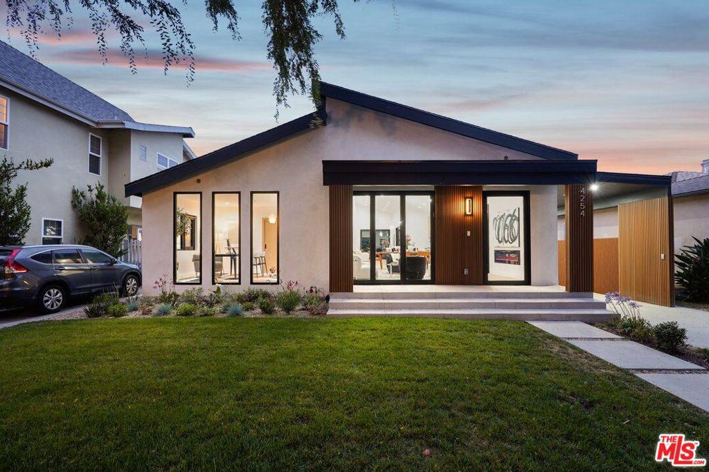 Culver City, CA 90232,4254 Motor AVE