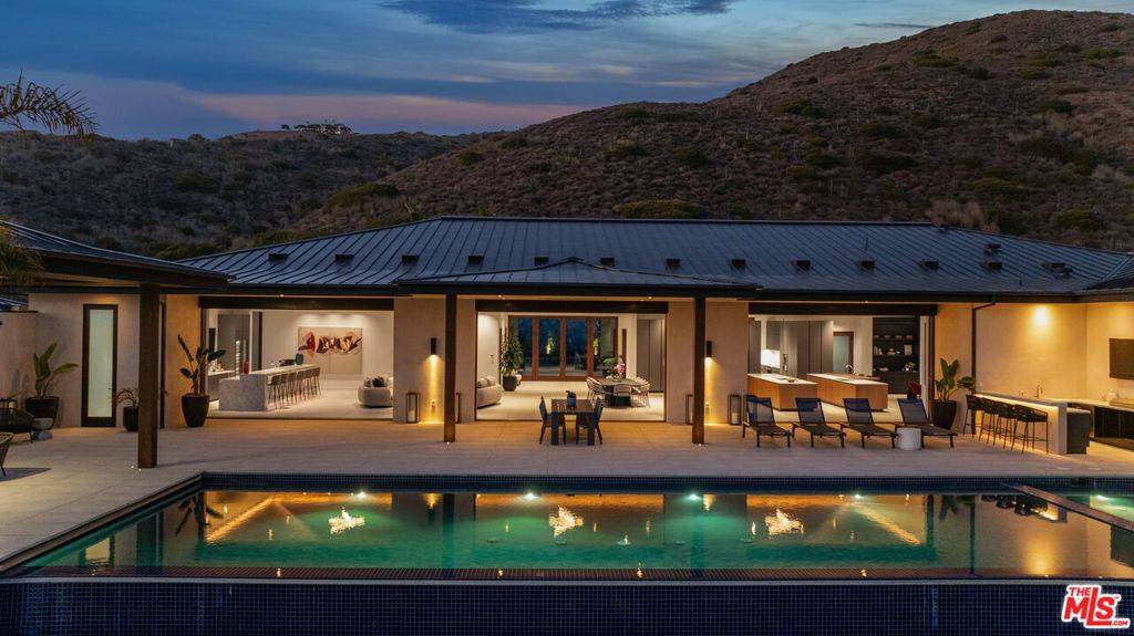 Malibu, CA 90265,11809 Ellice ST