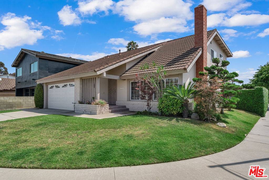 Los Angeles, CA 90066,12516 Rosy CIR