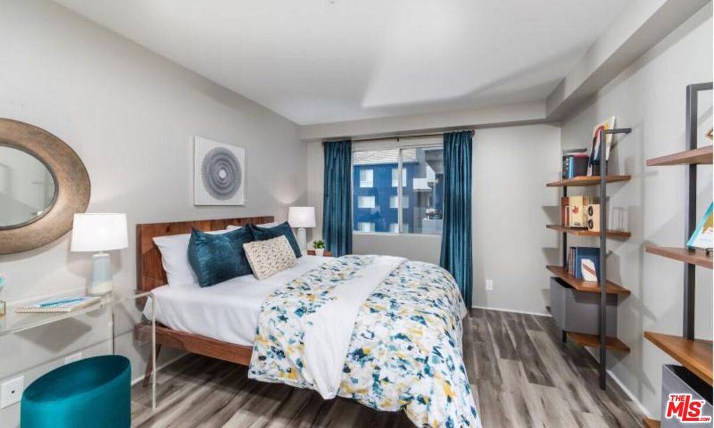 Long Beach, CA 90802,245 PINE AVE #507