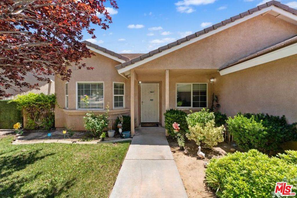 Lancaster, CA 93535,43656 5th ST
