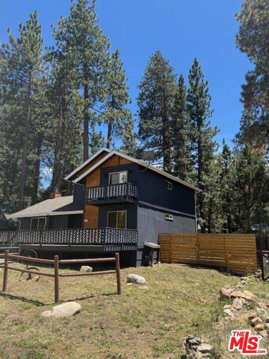 Big Bear, CA 92315,42621 Falcon AVE