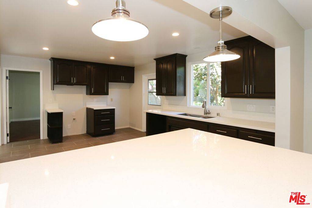 Culver City, CA 90230,12024 Alberta DR