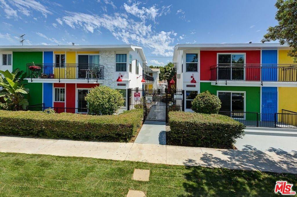 Long Beach, CA 90806,1854 Pine AVE #8