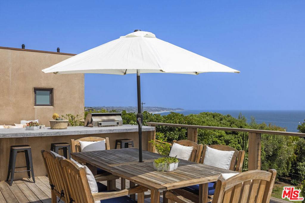 Malibu, CA 90265,31541 Pacific Coast HWY