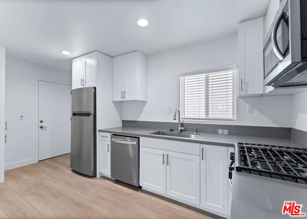 Costa Mesa, CA 92627,2029 Harbor BLVD