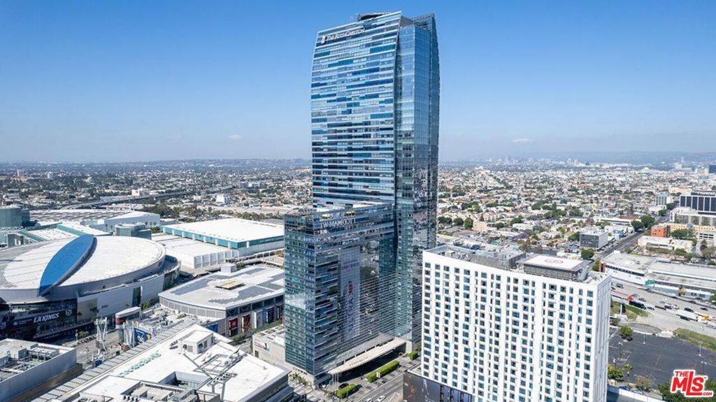 Los Angeles, CA 90015,900 W Olympic BLVD #44B