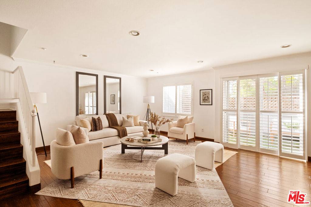 Santa Monica, CA 90405,1212 Ocean Park BLVD #2