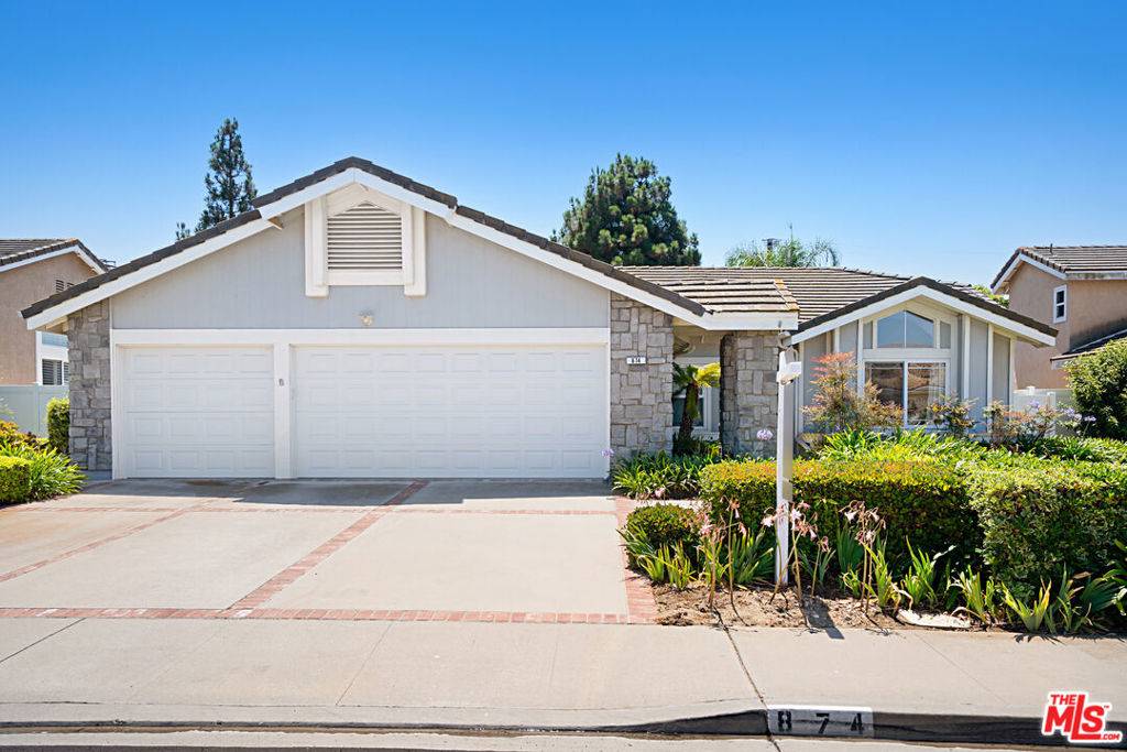Camarillo, CA 93010,874 Calle Portilla