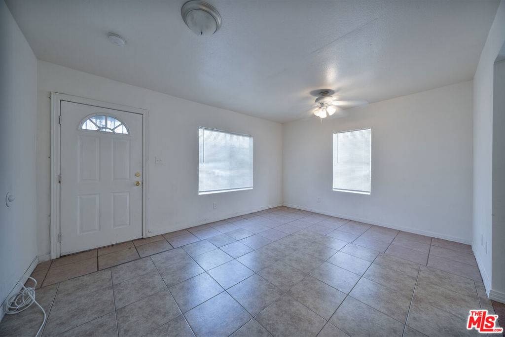 Los Angeles, CA 90044,642 W 109th PL
