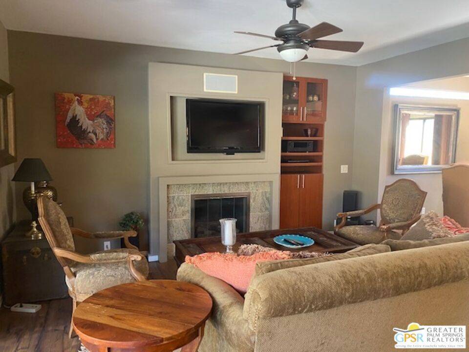 Palm Springs, CA 92262,587 N Saturmino DR