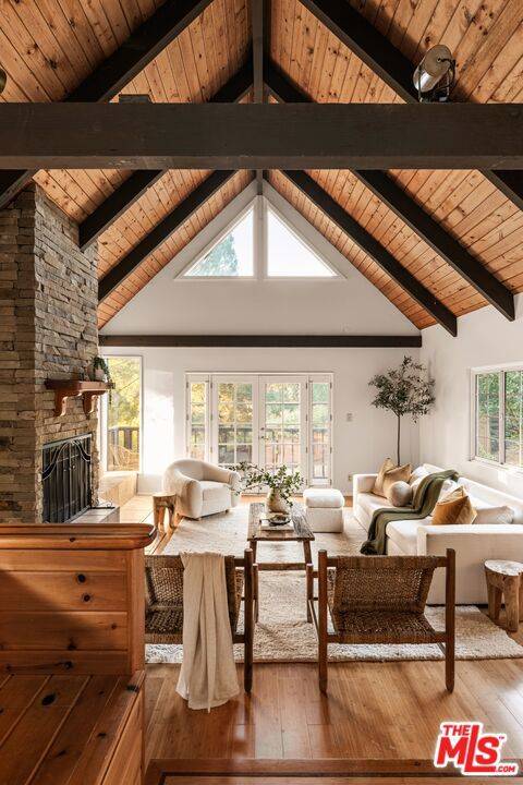 Topanga, CA 90290,20500 Paradise LN
