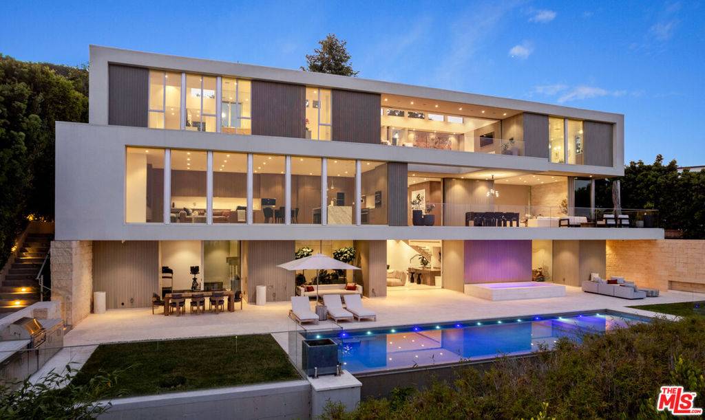 Pacific Palisades, CA 90272,1638 Casale RD