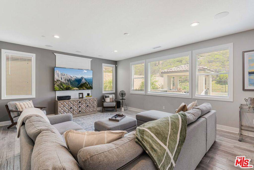 Santa Clarita, CA 91350,19173 Lauren LN