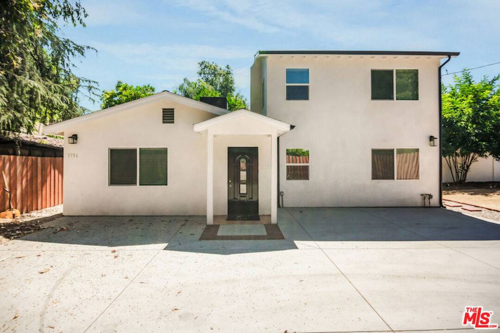 Woodland Hills, CA 91367,5756 Fallbrook AVE