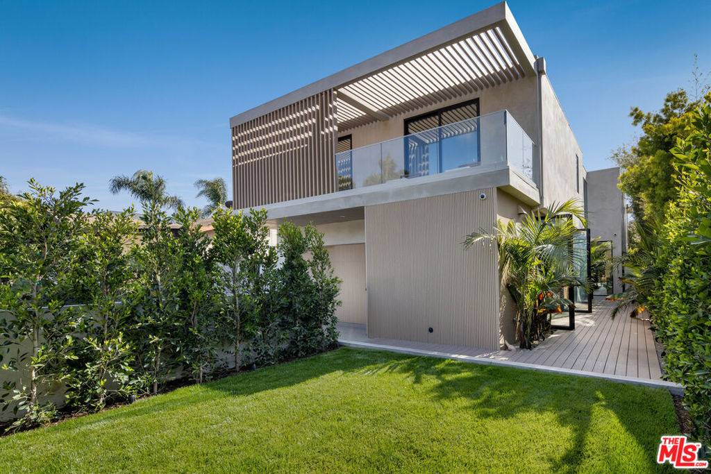 Venice, CA 90291,2457 Glyndon AVE