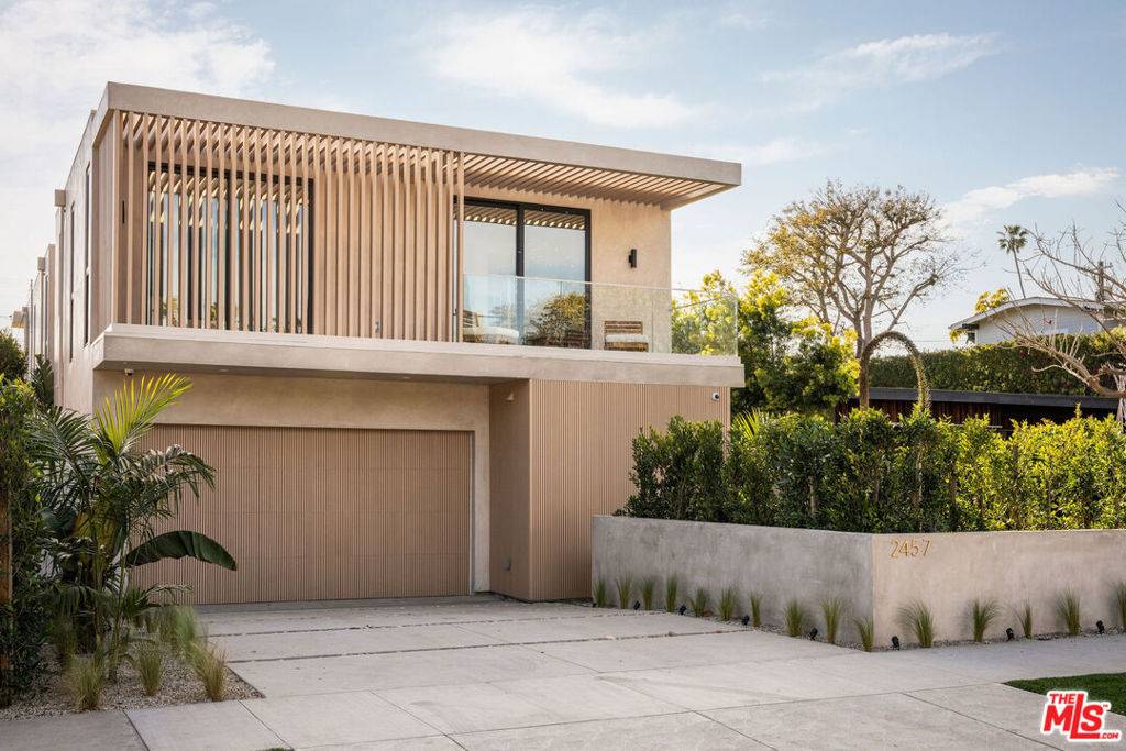 Venice, CA 90291,2457 Glyndon AVE